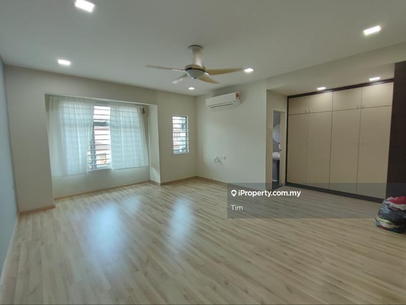 Rumah Teres 2-Tingkat untuk Dijual di Taman Belatuk Mas, Durian Tunggal oleh Tim - iProperty.com.my