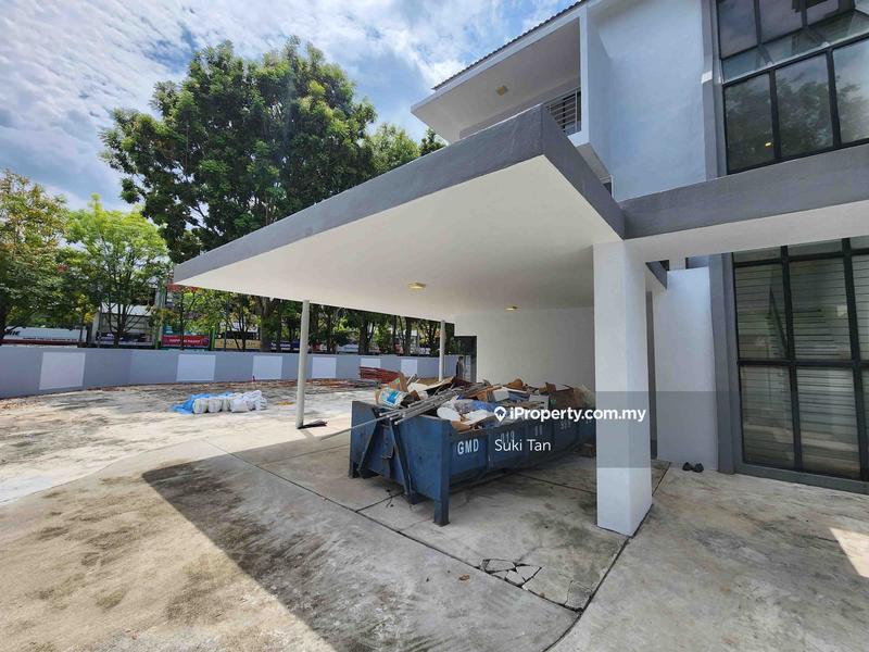 Rumah Berangkai 3 Tingkat untuk Dijual di Lake Fields, Sungai Besi oleh Suki Tan - iProperty.com.my