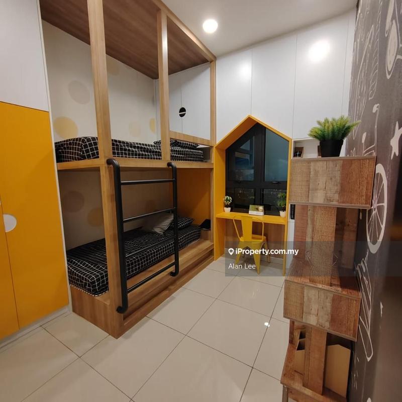 For Sale - Parkland Residence