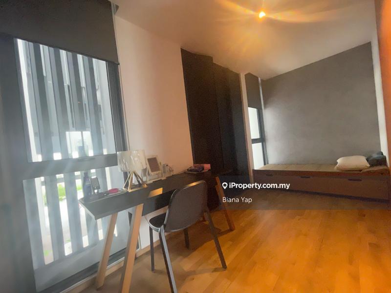 For Sale - Twy Duplex Condos