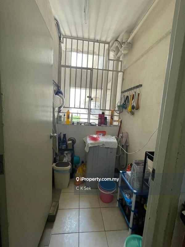 Condominium for Sale in Cova Suites by C K Sek - iProperty.com.my