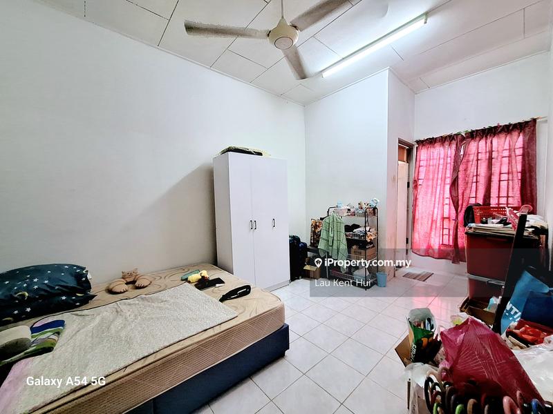 1-storey Terraced House for Sale in Lestari Putra, Seri Kembangan by Lau Kent Hui - iProperty.com.my