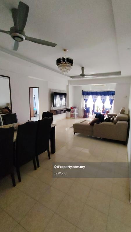 For Sale - Avant Court