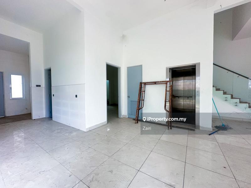 Rumah Berkembar untuk Dijual di Bandar Bukit Raja, Klang oleh Zairi - iProperty.com.my