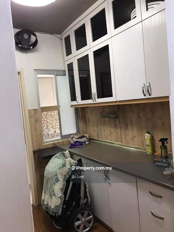 For Rent - D'aman Crimson