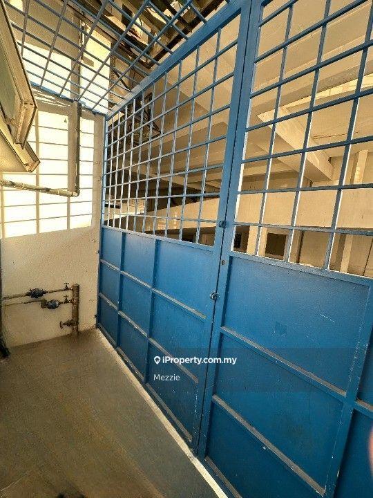 Kedai untuk Dijual di Taman Melawati, Ulu Kelang oleh Mezzie - iProperty.com.my