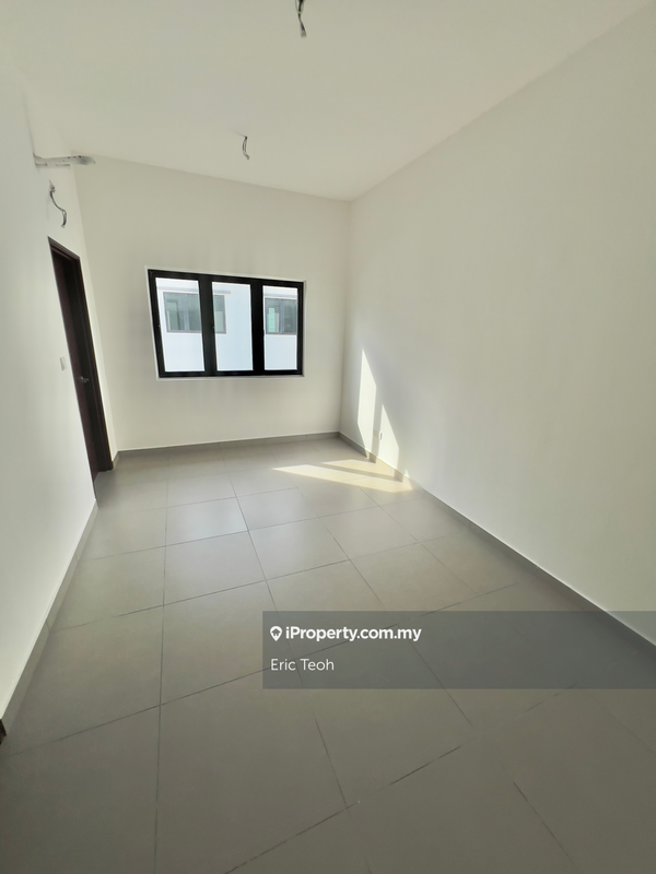 3-storey Terraced House for Sale in Residensi Bukit Orkid (Orchid Hills), Batu 9, Cheras by Eric Teoh - iProperty.com.my