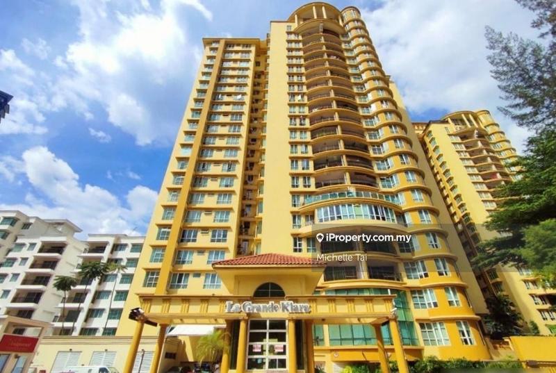 For Sale - La Grande Kiara