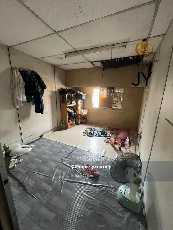 Terrace Factory for Sale in Taman Klang Utama, Klang by Ethan Chua - iProperty.com.my