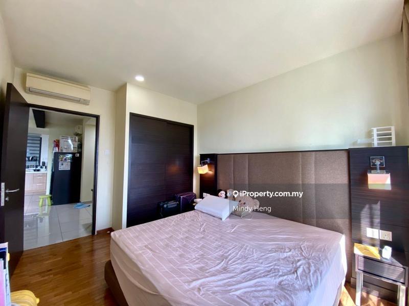 Pangsapuri untuk Dijual di Molek Pine 3 oleh Mindy Heng - iProperty.com.my