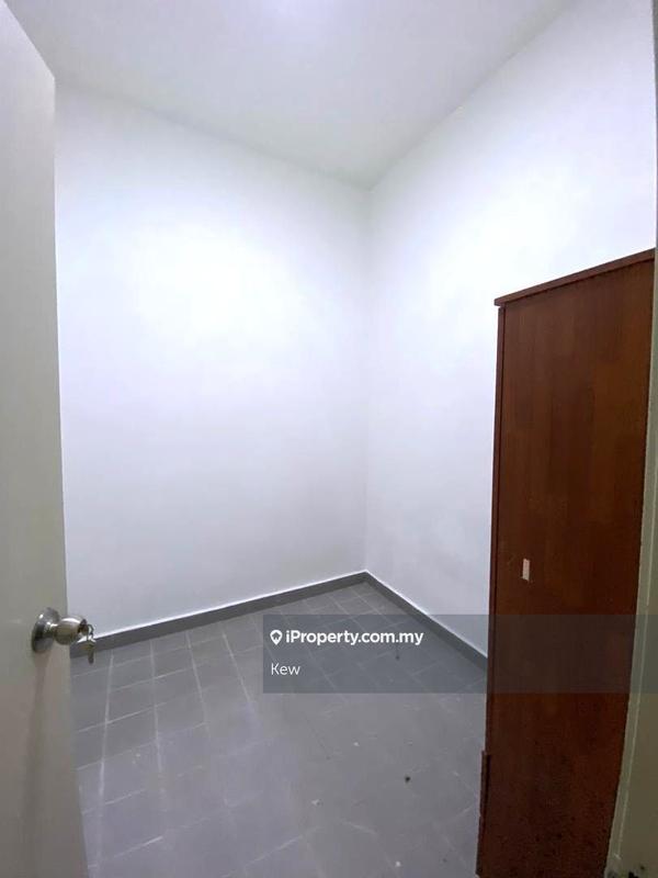 Condominium for Sale in Sky Vista Residency by Kew - iProperty.com.my