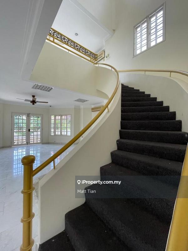 Bungalow House for Sale in Taman Wangsa Ukay, Ulu Kelang by Matt Tian - iProperty.com.my