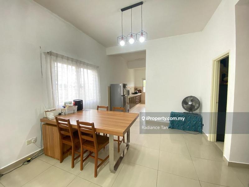 1.5-storey Terraced House for Rent in Kampung Sungai Kayu Ara, Petaling Jaya by Radiance Tan - iProperty.com.my