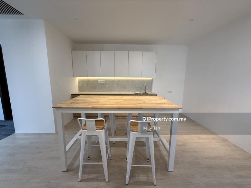 Pejabat untuk Disewa di KLCC, KL City Centre oleh Kelly Tan - iProperty.com.my