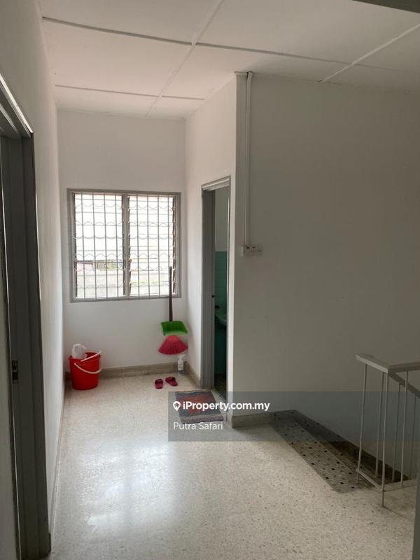 Semi-Detached House for Sale in Taman Desa Bunga Raya, Kajang by Putra Safari - iProperty.com.my