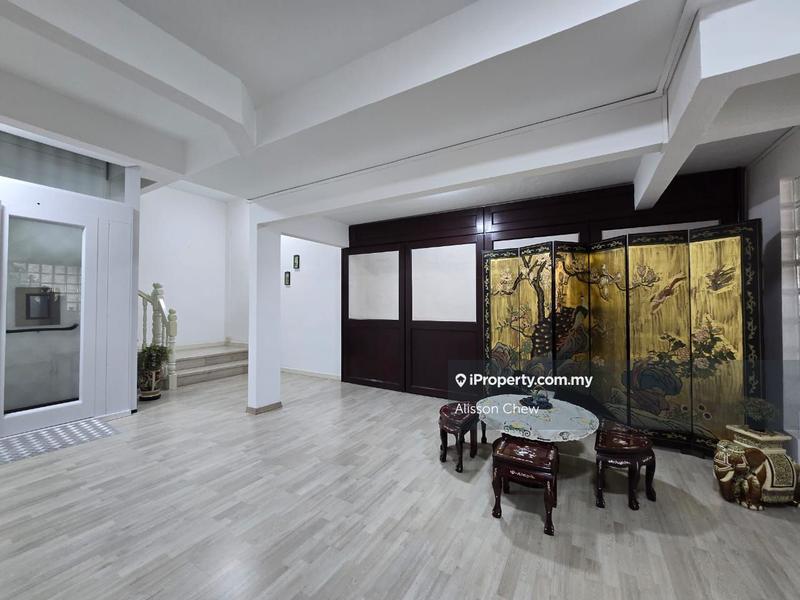 Semi-Detached House for Sale in Taman Green Lane, Jelutong by Alisson Chew - iProperty.com.my