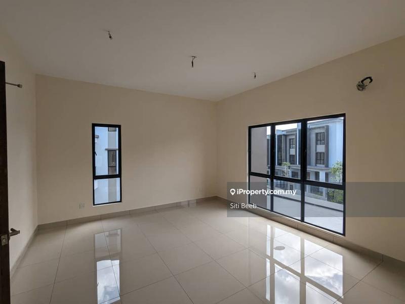 3-storey Terraced House for Sale in Gombak, Selangor by Siti Beeb - iProperty.com.my