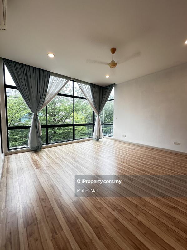 Rumah Berkembar untuk Dijual di Taman Bukit Serdang, Seri Kembangan oleh Mabel Mak - iProperty.com.my