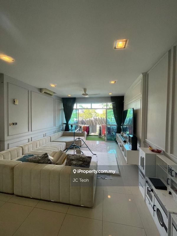 For Sale - Amaya Saujana