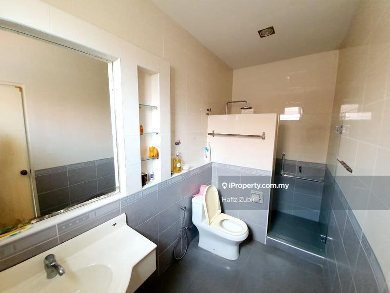 Banglo untuk Dijual di Bandar Seri Putra, Bangi oleh Hafiz Zubir - iProperty.com.my