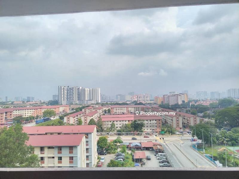 Condominium for Sale in Putra Villa by ZhiHong Loh - iProperty.com.my
