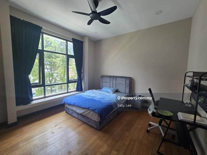 Bungalow House for Sale in Sunway South Quay, Sunway by Sally Lee - iProperty.com.my