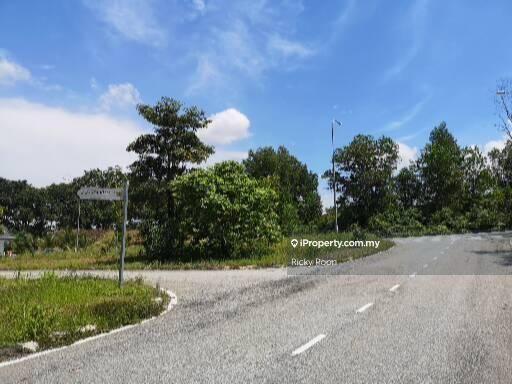 Bungalow Land for Sale in Bayu Lakehomes, Mantin by Ricky Poon - iProperty.com.my