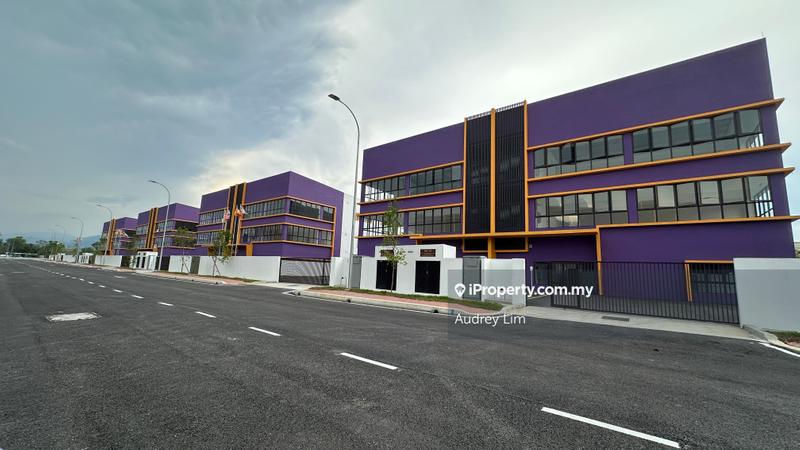 For Rent - 2.5 Semi-Detached Factory at Semenyih Kajang Industrial Park