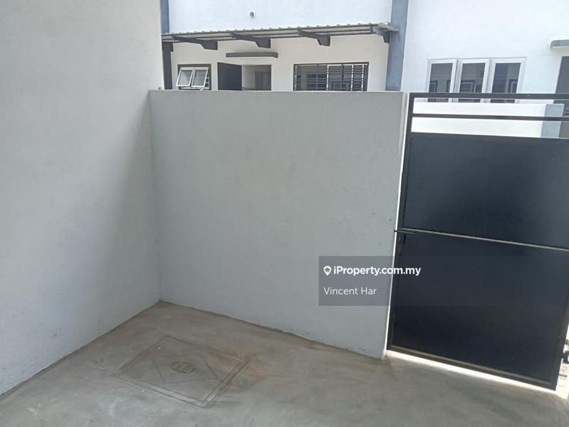 Rumah Berangkai 1 Tingkat untuk Dijual di Taman Botanika Residen, Sitiawan oleh Vincent Har - iProperty.com.my