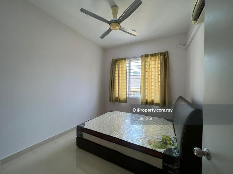 For Sale - Platinum Hill PV 8