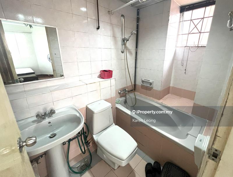 Condominium for Sale in Villa Flora by Karen Leong - iProperty.com.my
