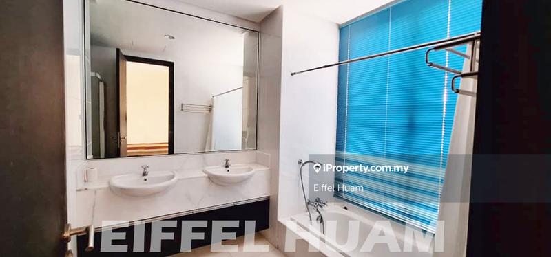 2.5-storey Terraced House for Sale in E&O 2.5 STOREY ARIZA COURTYARD TERRACE, Tanjung Tokong by Eiffel Huam - iProperty.com.my