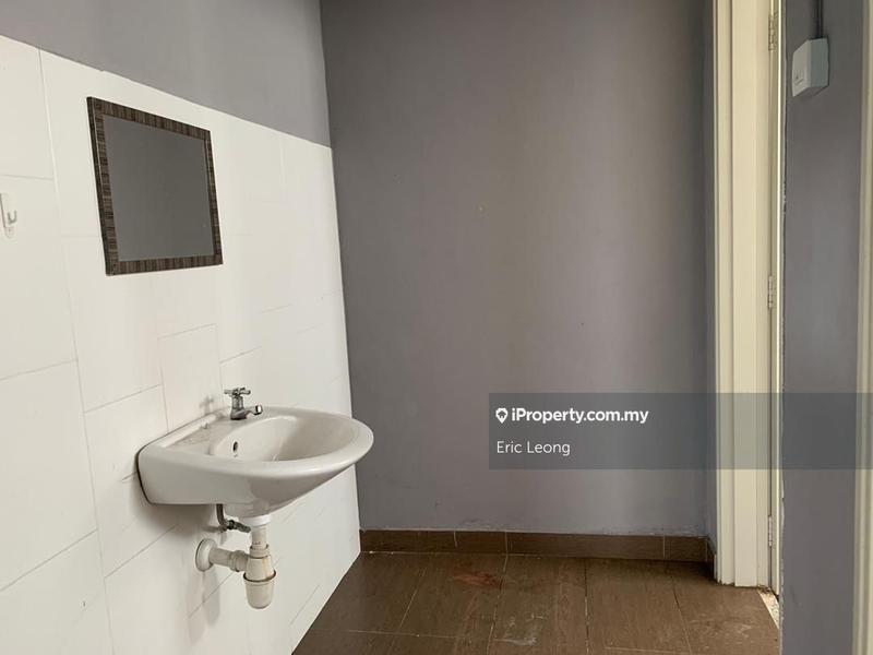 Shop-Office for Rent in Saujana Puchong, Puchong by Eric Leong - iProperty.com.my