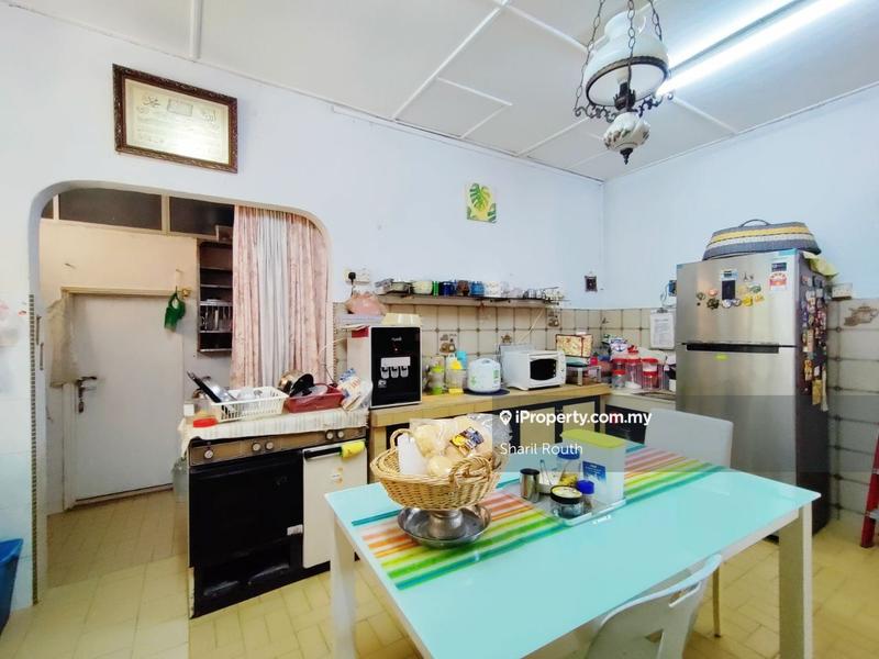 Rumah Berkembar untuk Dijual di Double Storey Bungalow Taman Bukit Ampang, Ampang oleh Sharil Routh - iProperty.com.my