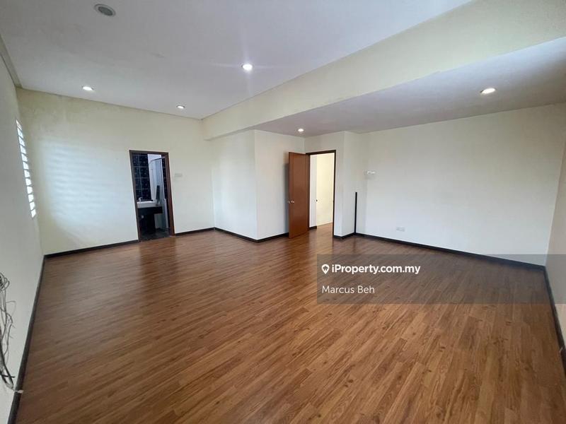 Rumah Berkembar untuk Dijual di Bandar Seri Putra, Bangi oleh Marcus Beh - iProperty.com.my