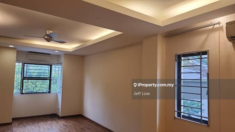 Bungalow House for Sale in Bukit Rahman Putra, Sungai Buloh by Jeff Low - iProperty.com.my