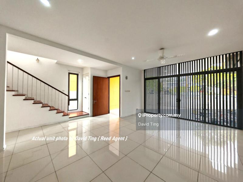 Rumah Teres 3-Tingkat untuk Dijual di Lake Fields, Sungai Besi oleh David Ting - iProperty.com.my