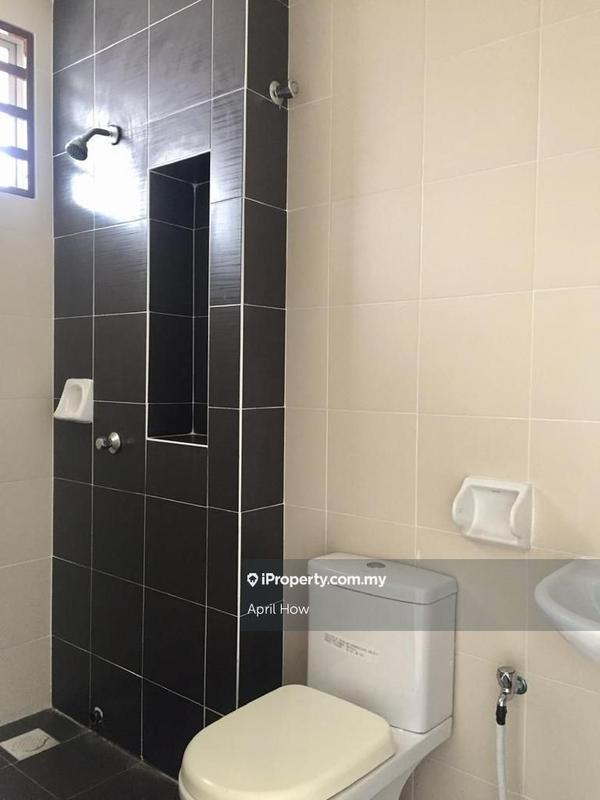 Rumah Berangkai 2 Tingkat untuk Dijual di Bandar Seri Coalfields, Sungai Buloh oleh April How - iProperty.com.my
