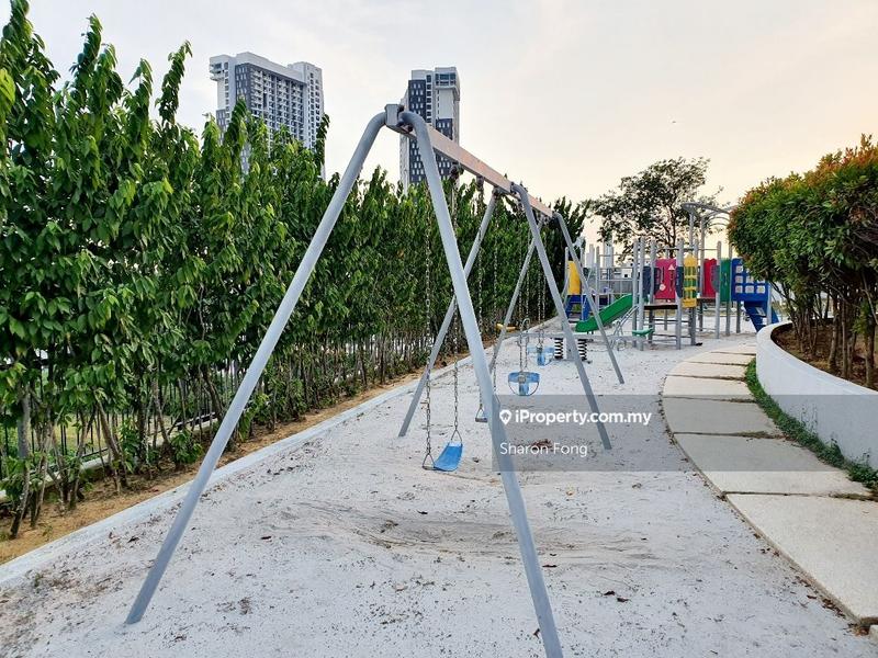 Residensi Servis untuk Dijual di HYVE oleh Sharon Fong - iProperty.com.my