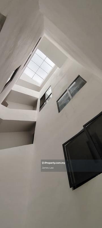 Rumah Teres 4-Tingkat untuk Dijual di Bandar Damansara Perdana, Damansara Perdana oleh James Law - iProperty.com.my