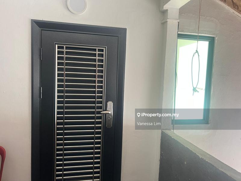 For Sale - Bandar Selesa Jaya