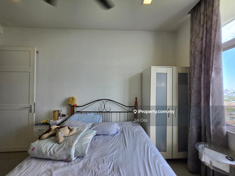 For Sale - USJ One Avenue Condo