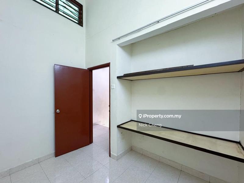 Rumah Berangkai 2 Tingkat untuk Dijual di Taman Bestari Indah@Double Storey Medium Low Cost, Ulu Tiram oleh Nick Cheng - iProperty.com.my