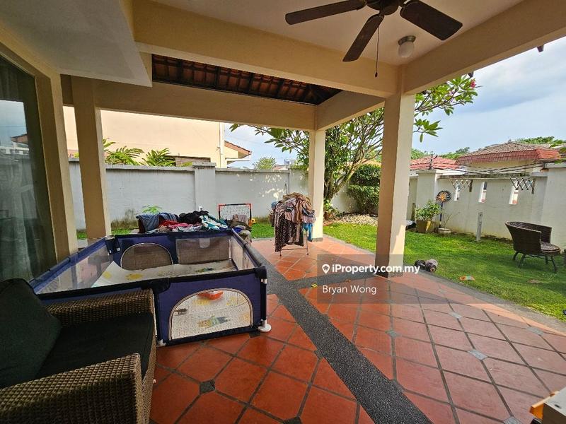 Semi-Detached House for Sale in Damansara Jaya, Petaling Jaya by Bryan Wong - iProperty.com.my