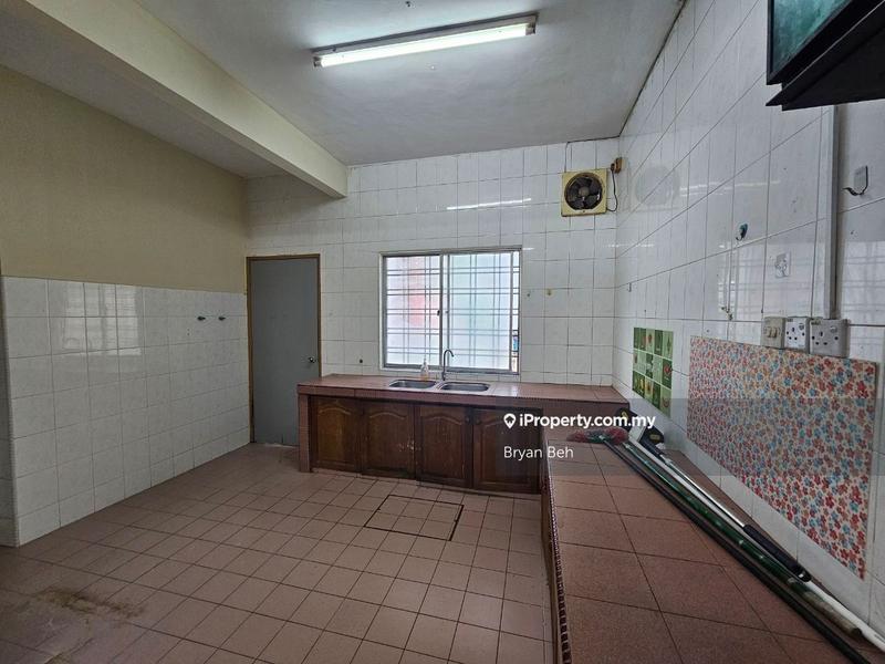 Rumah Teres 2-Tingkat untuk Dijual di Taman Saga, Ampang oleh Bryan Beh - iProperty.com.my