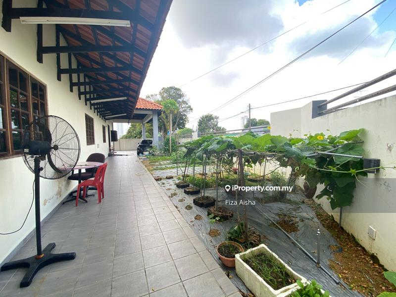 Banglo untuk Dijual di Johor Bahru, Johor oleh Fiza Aisha - iProperty.com.my