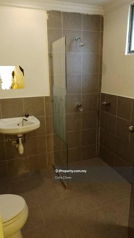 Residensi Servis untuk Dijual di Gold Coast Malacca International Resort oleh Celia Chew - iProperty.com.my