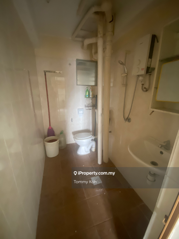 Flat for Sale in Pangsapuri Sri Meranti by Tommy Koh - iProperty.com.my