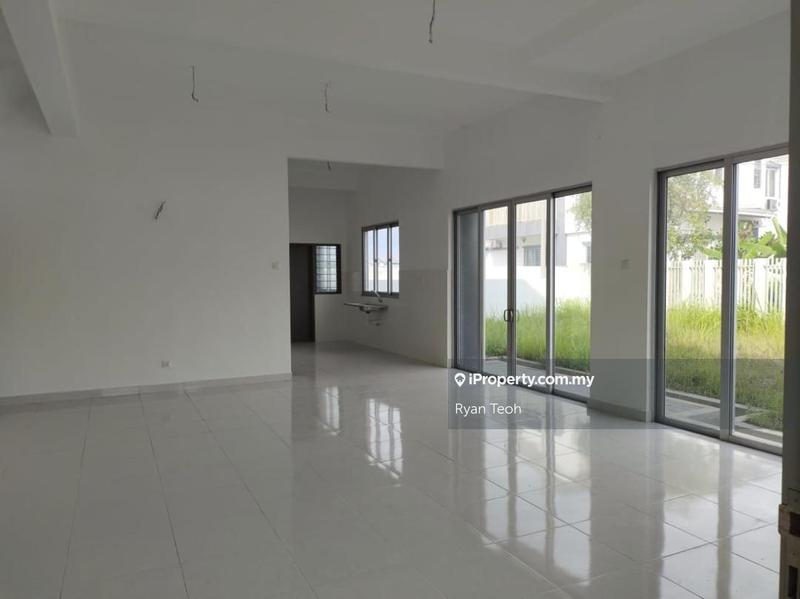 Rumah Berkembar untuk Dijual di Bandar Puncak Alam, Puncak Alam oleh Ryan Teoh - iProperty.com.my