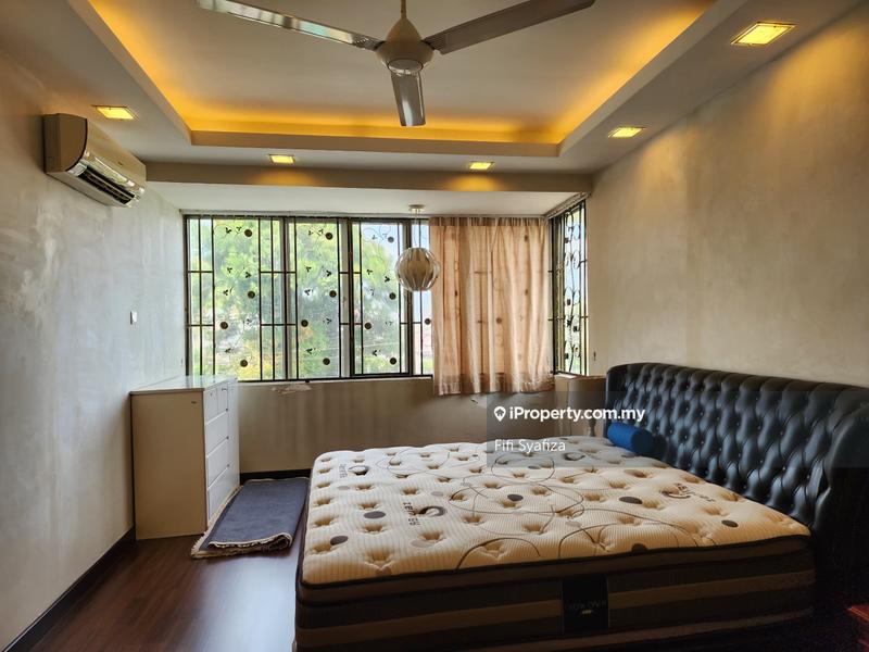 Rumah Berkembar untuk Dijual di Kelana Jaya, Petaling Jaya oleh Fifi Syafiza - iProperty.com.my